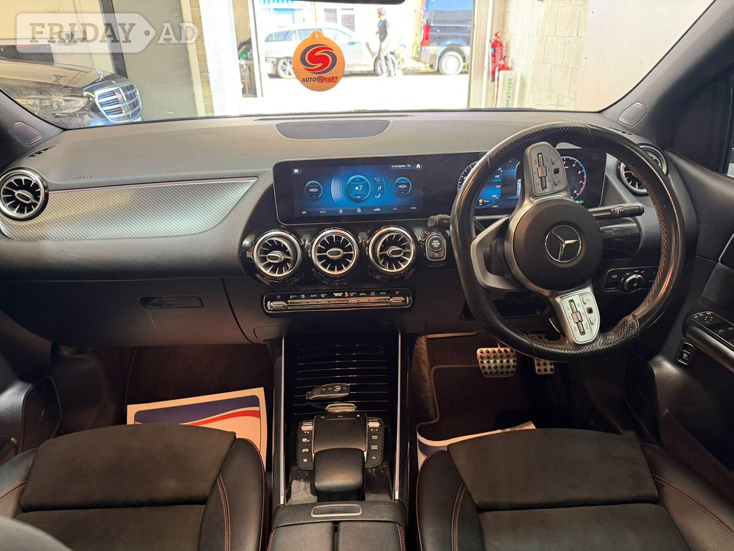[ berth ]Mercedes-Benz B Class