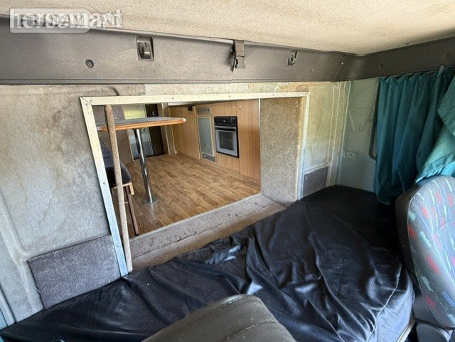 Solitaire Professional  Iveco Eurocargo Horsebox - Trailers & Horseboxes in Banbury