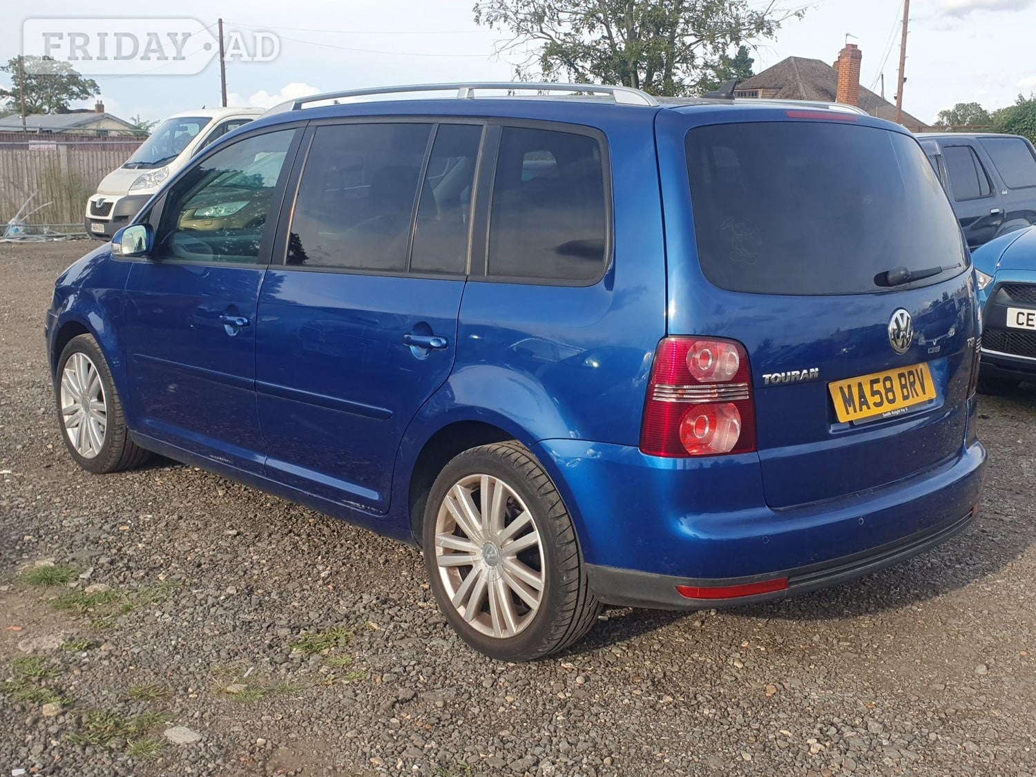 Volkswagen Touran 2008 - Cars in Windsor