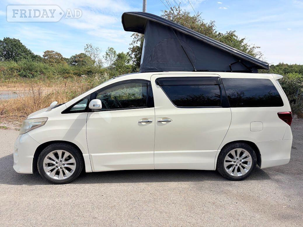 Toyota  Preston