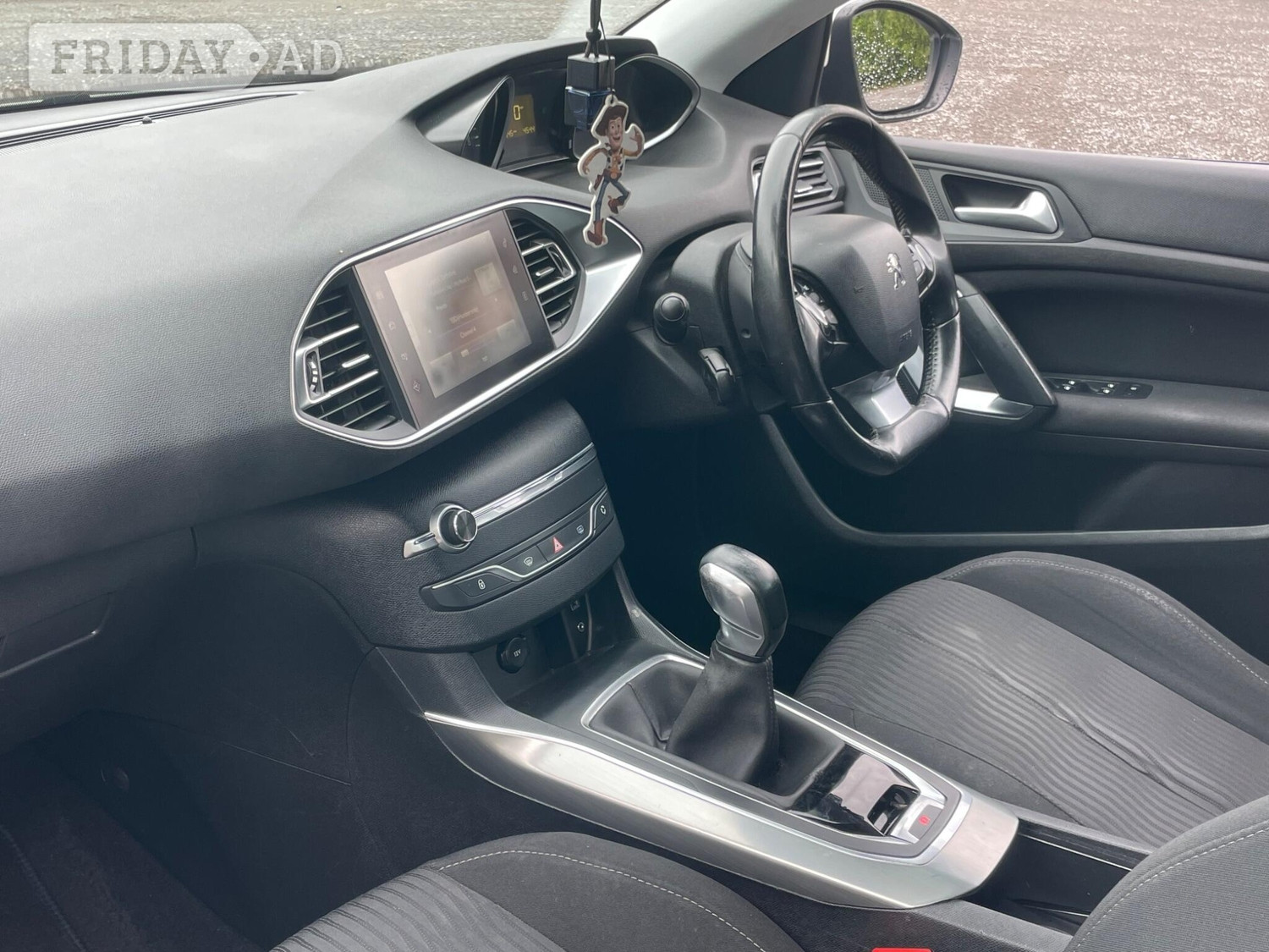 Peugeot 308 2015 - Cars