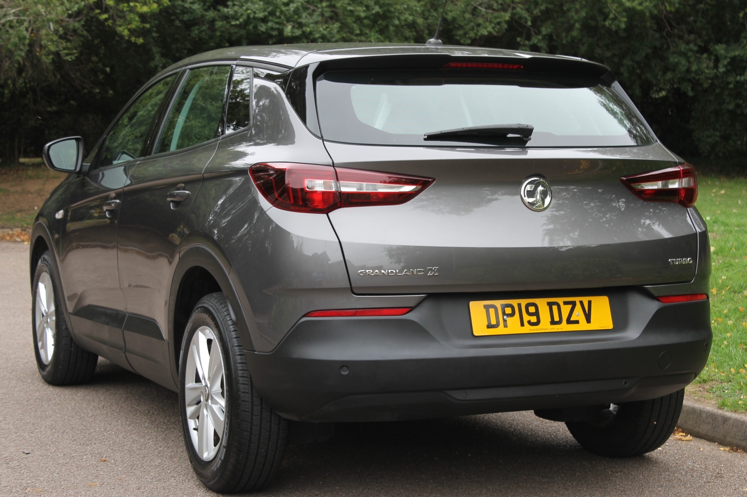 [ berth ]Vauxhall Grandland X