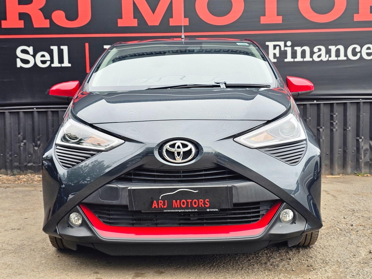 Toyota Aygo 2021 - Cars