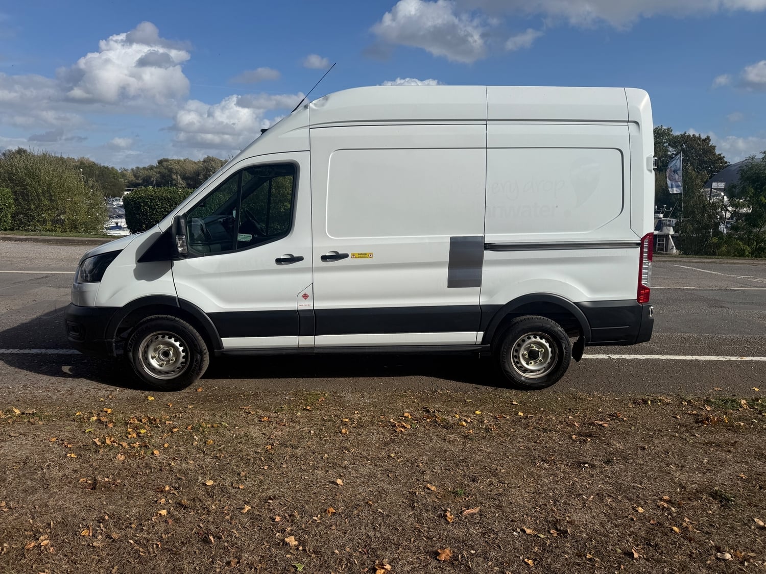 Ford Transit 2020 - Vans & Commercial Vehicles in Chertsey