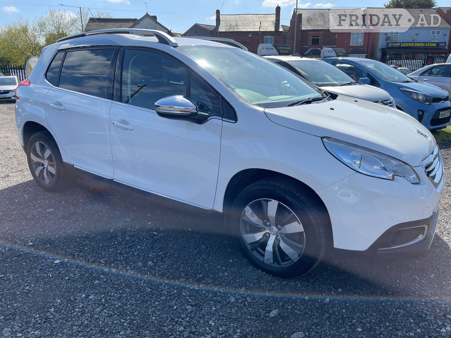 Peugeot 2008 2014 - Cars in Oldbury