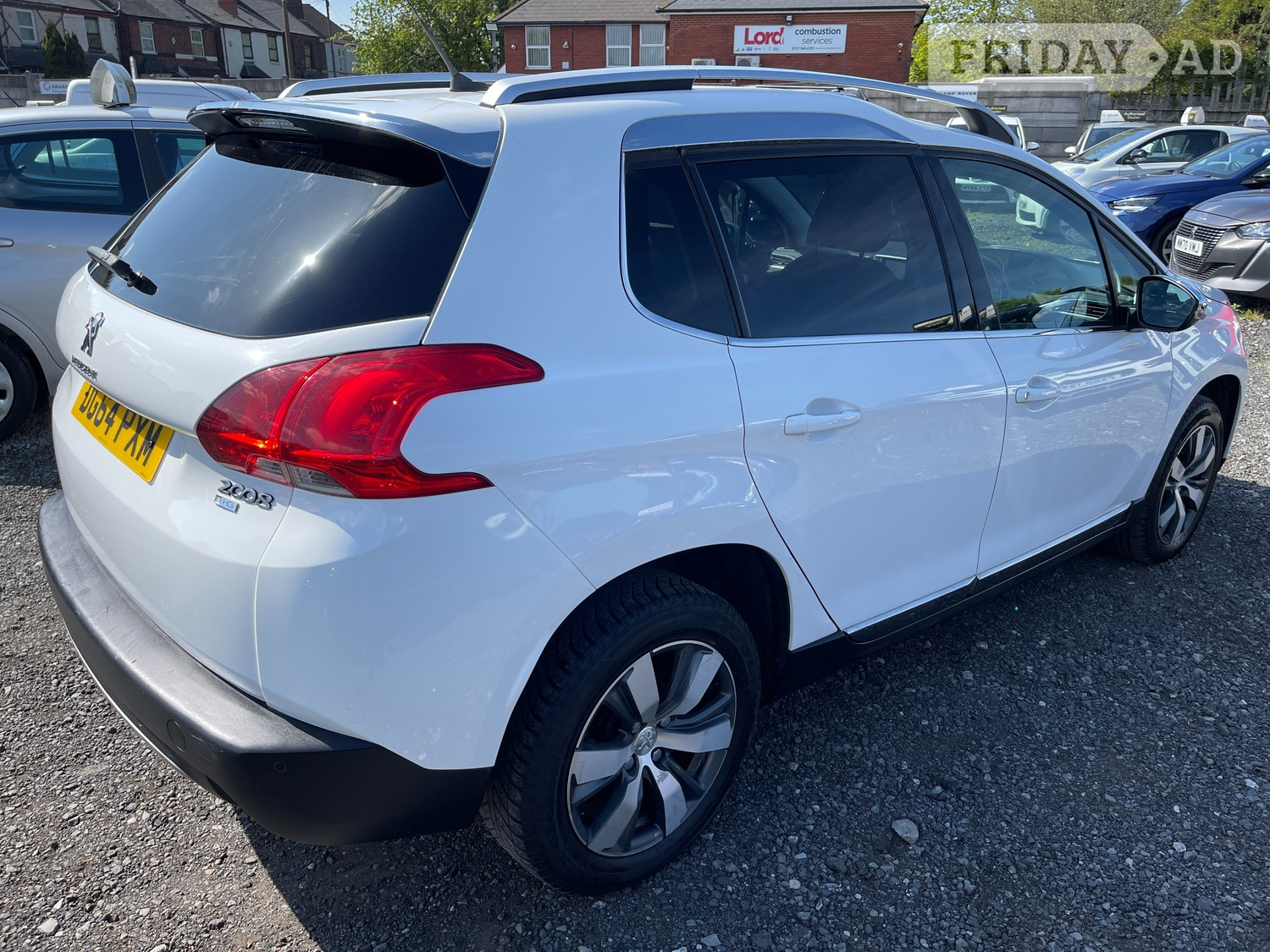 Peugeot 2008 2014 - Cars
