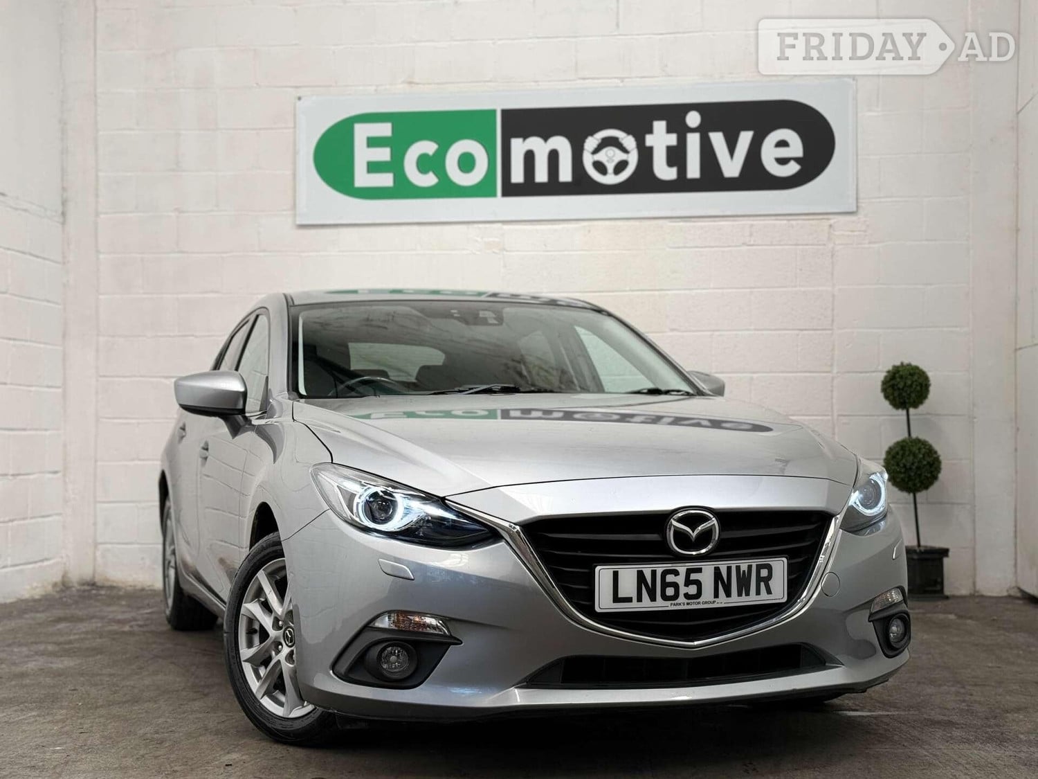 Mazda 3 2015 in Uxbridge