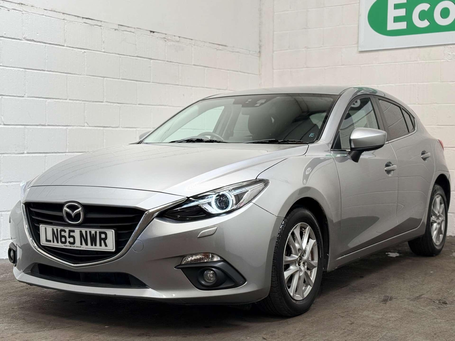 Mazda 3 2015 - Cars in Uxbridge