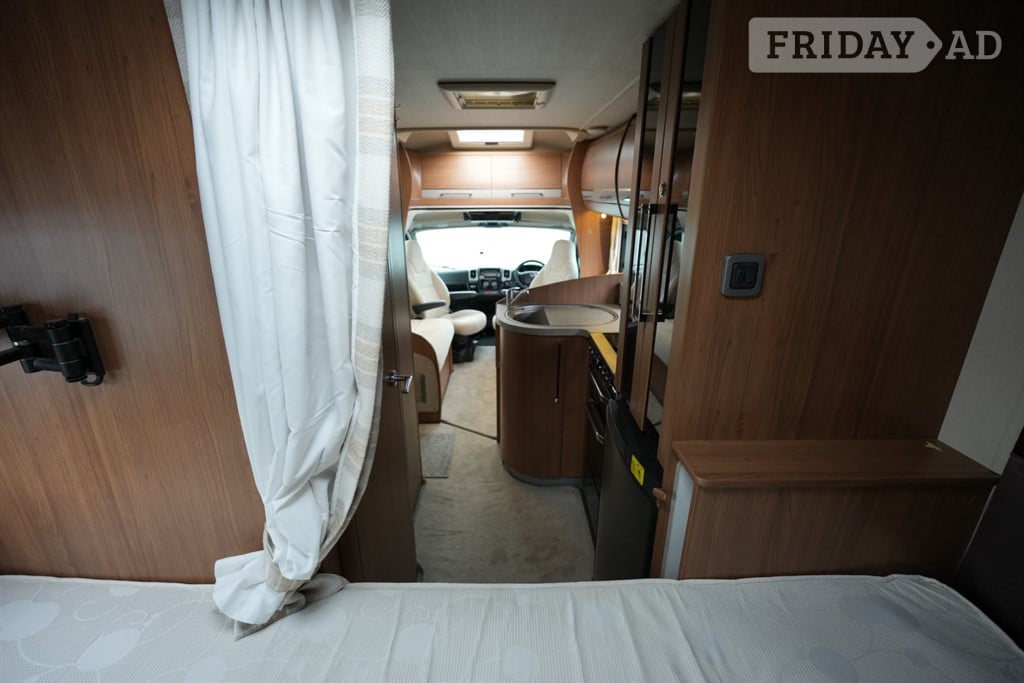 [4 berth ]Auto-Trail Apache 632