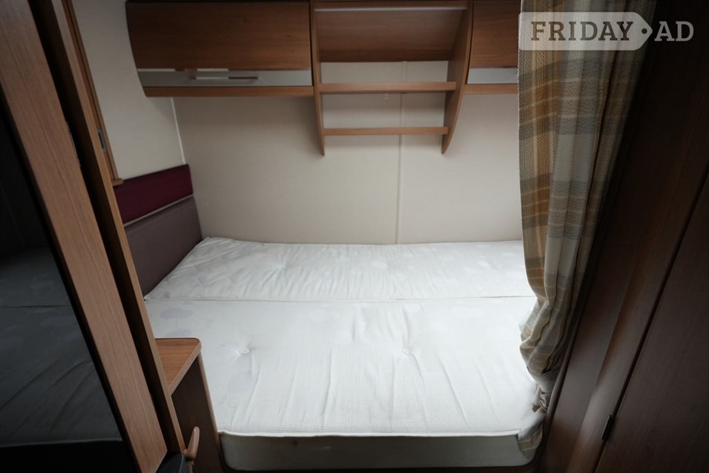 Auto-Trail Apache 632 2015 for sale - Motorhomes & Caravans in Haywards Heath