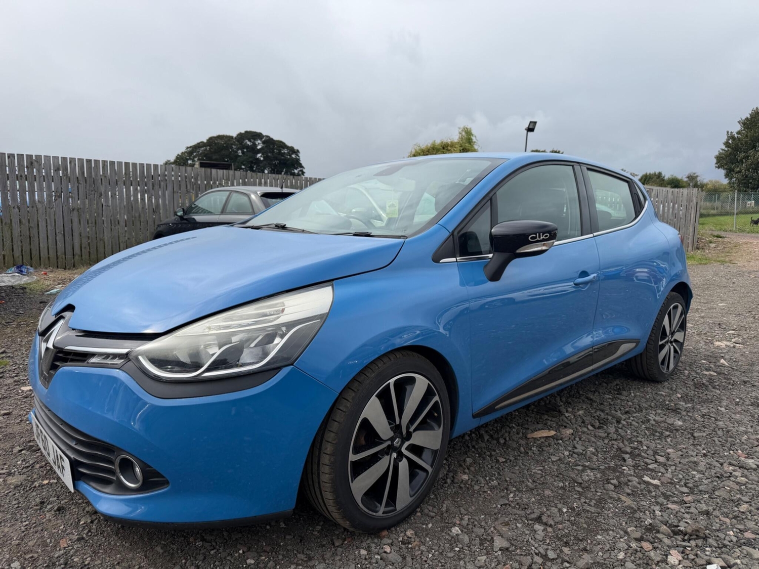 [ berth ]Renault Clio