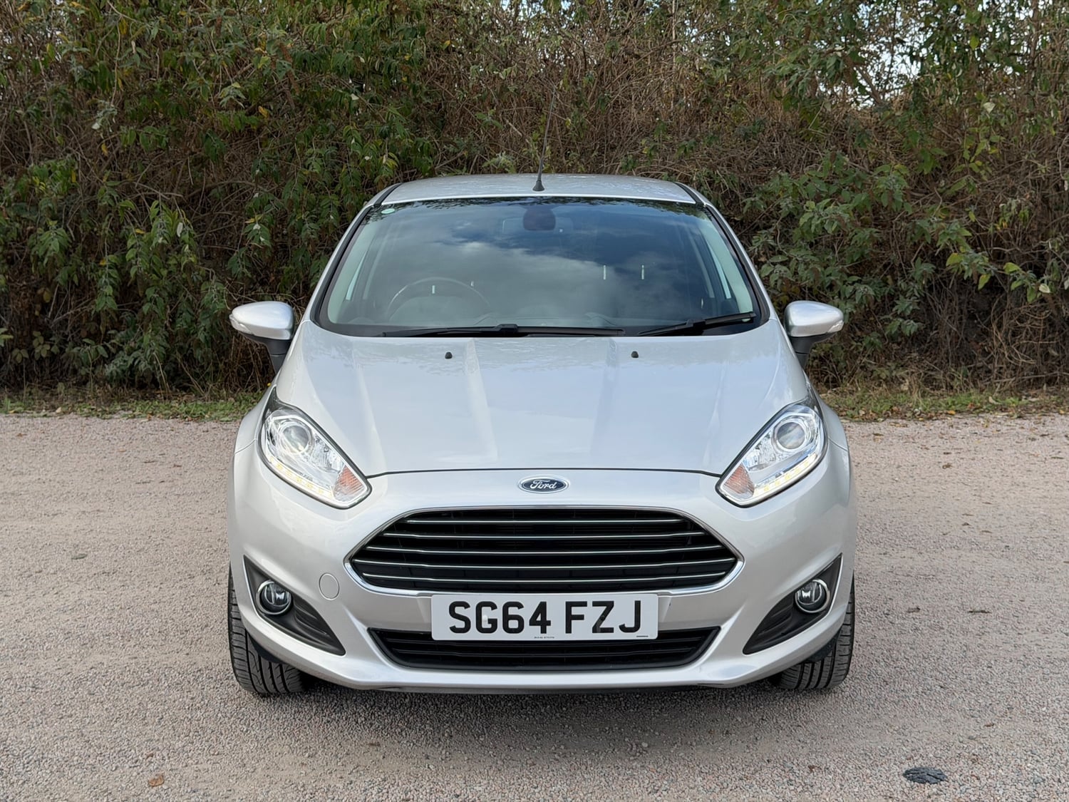 [ berth ]Ford Fiesta