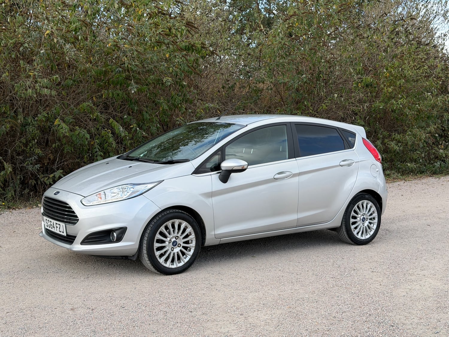 Ford Fiesta 2014 - Cars