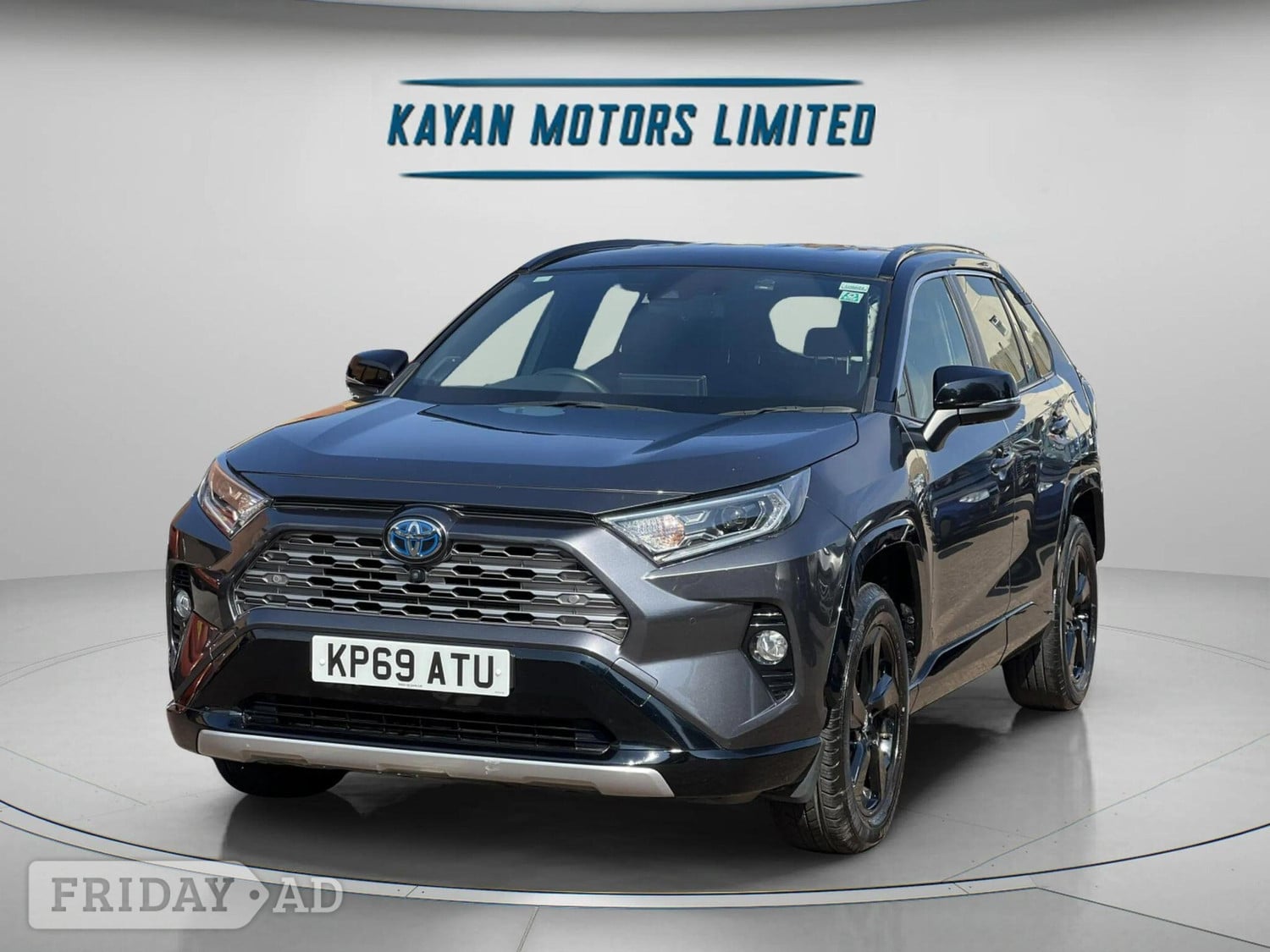 Toyota RAV4 2019 - Cars in Kensington