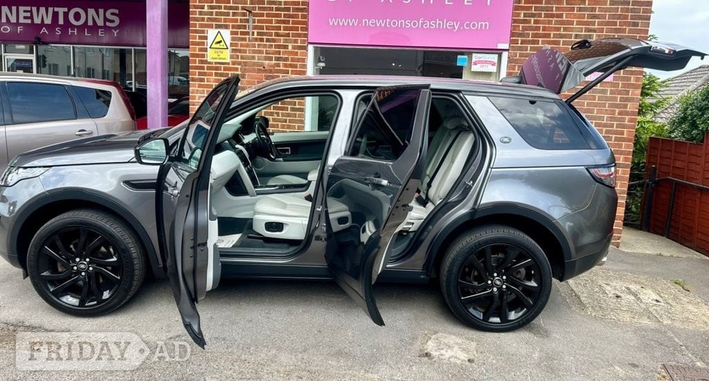 Land Rover Discovery Sport 2017 - Cars in New Milton