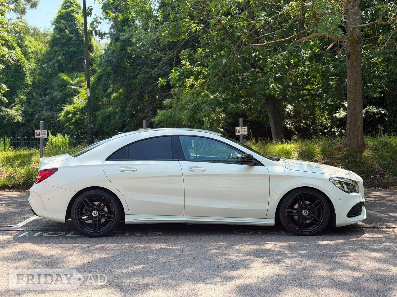 [ berth ]Mercedes-Benz CLA Class