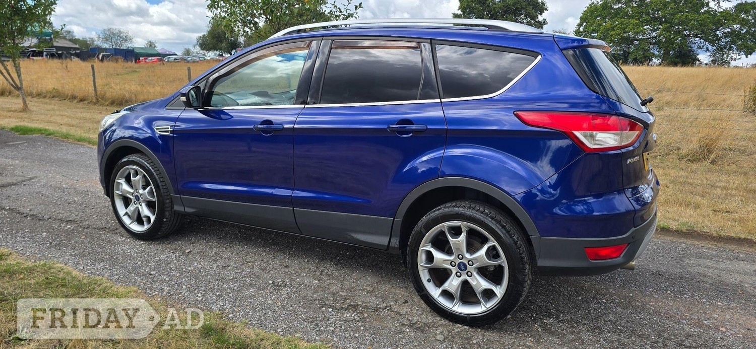 Ford Kuga 2015 - Cars