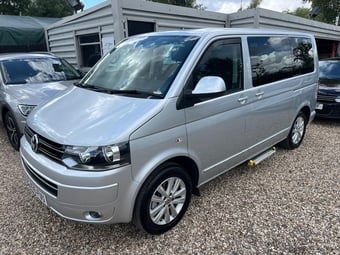 Volkswagen Caravelle 2015