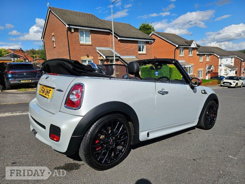 Mini Convertible 2014 - Cars in St. Albans