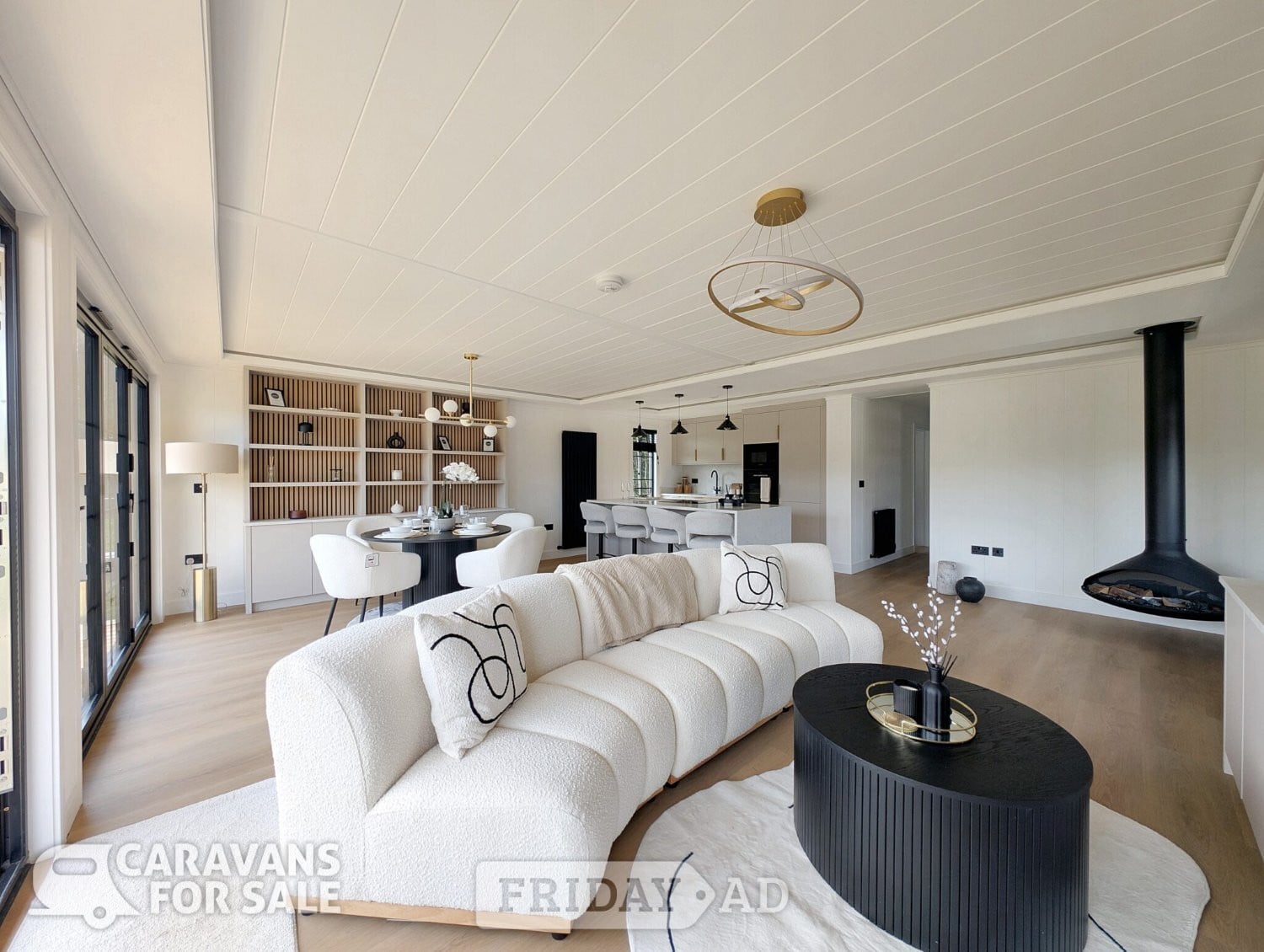 Brand New 2025 luxury lodge 22x45 at the gateway to the Lakes!