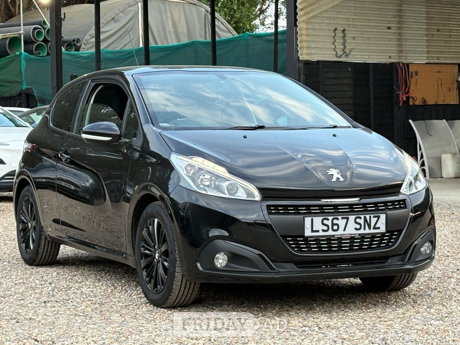 Peugeot 208 2017 in Uxbridge