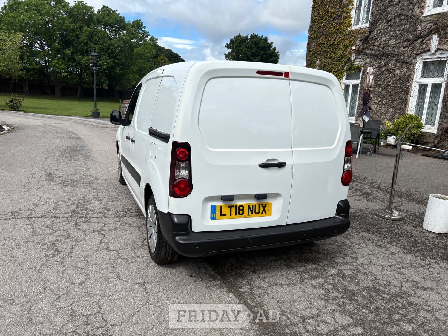 [ berth ]Citroen Berlingo