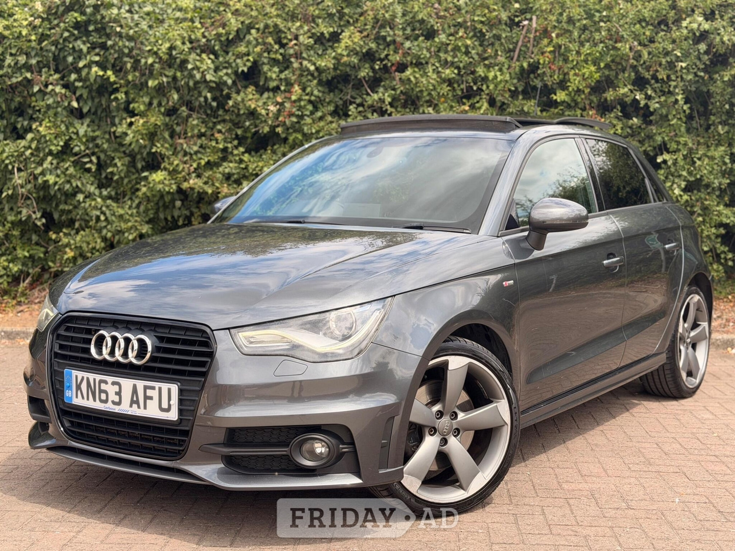 [ berth ]Audi A1