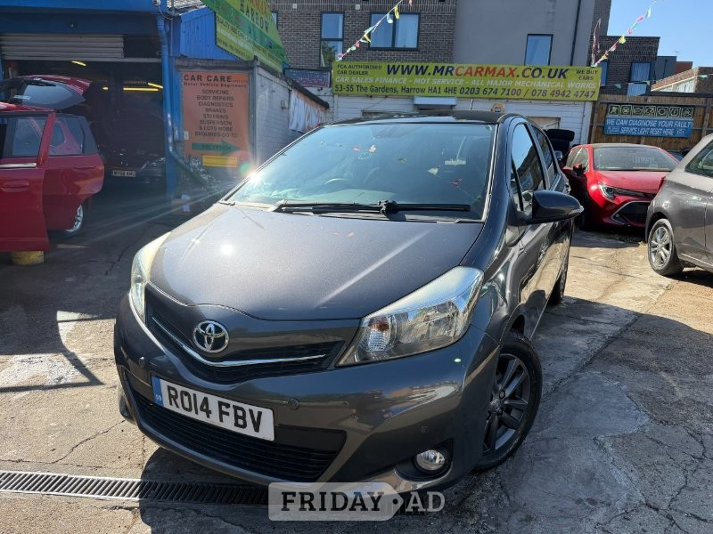 Toyota Yaris 2014 in Harrow