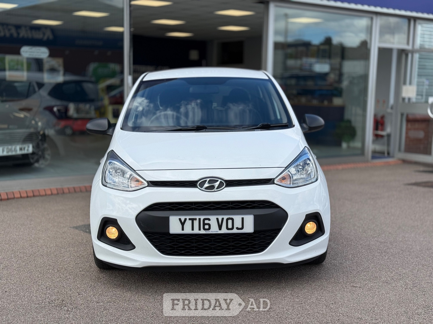 Hyundai i10 2016 - Cars
