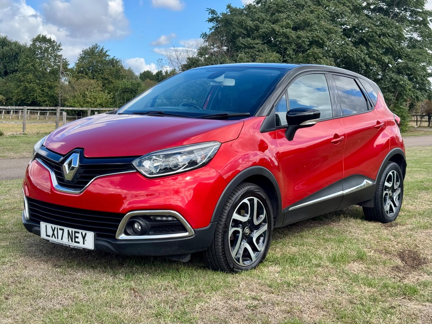 Renault Captur Bedford