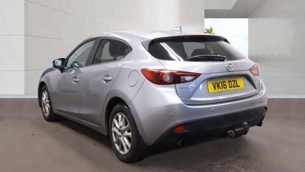 Mazda 3 2016 - Cars