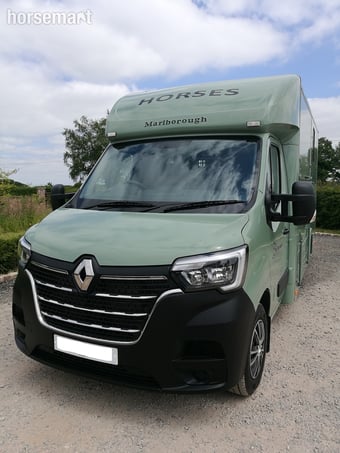 Marlborough Hunter  Horsebox