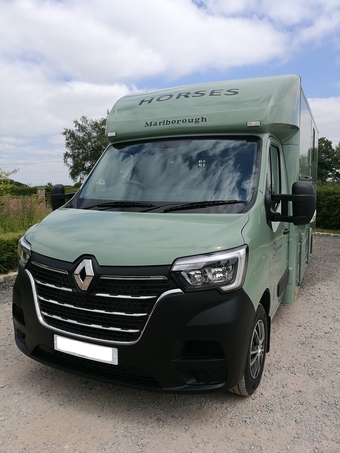 Marlborough Hunter  Horsebox