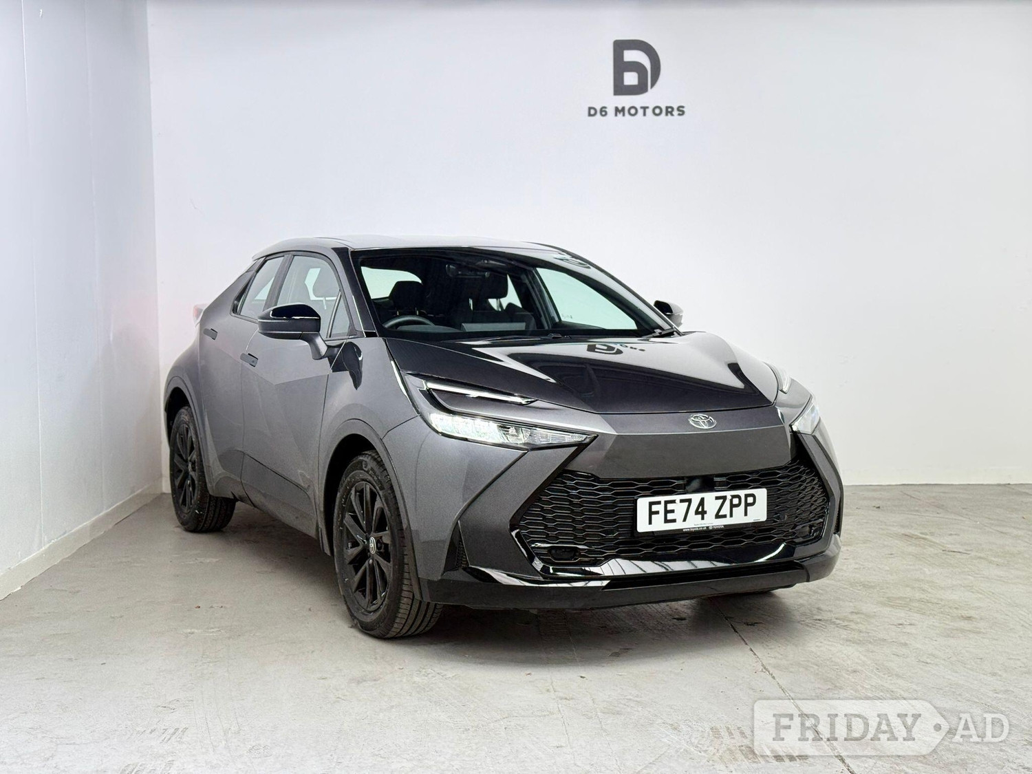 Toyota C-HR 2024 - Cars in Brent