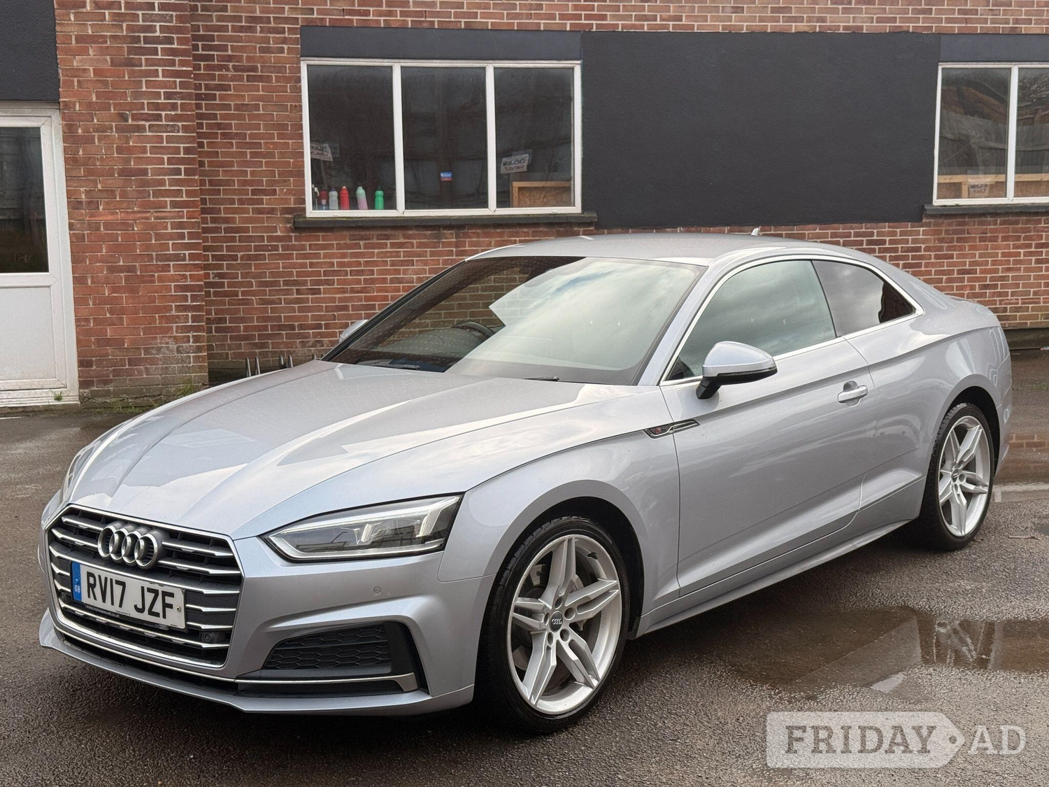 [ berth ]Audi A5