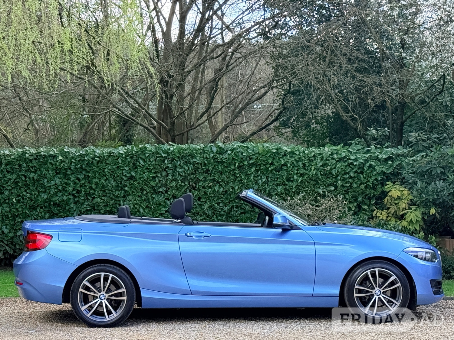 [ berth ]BMW 2 Series