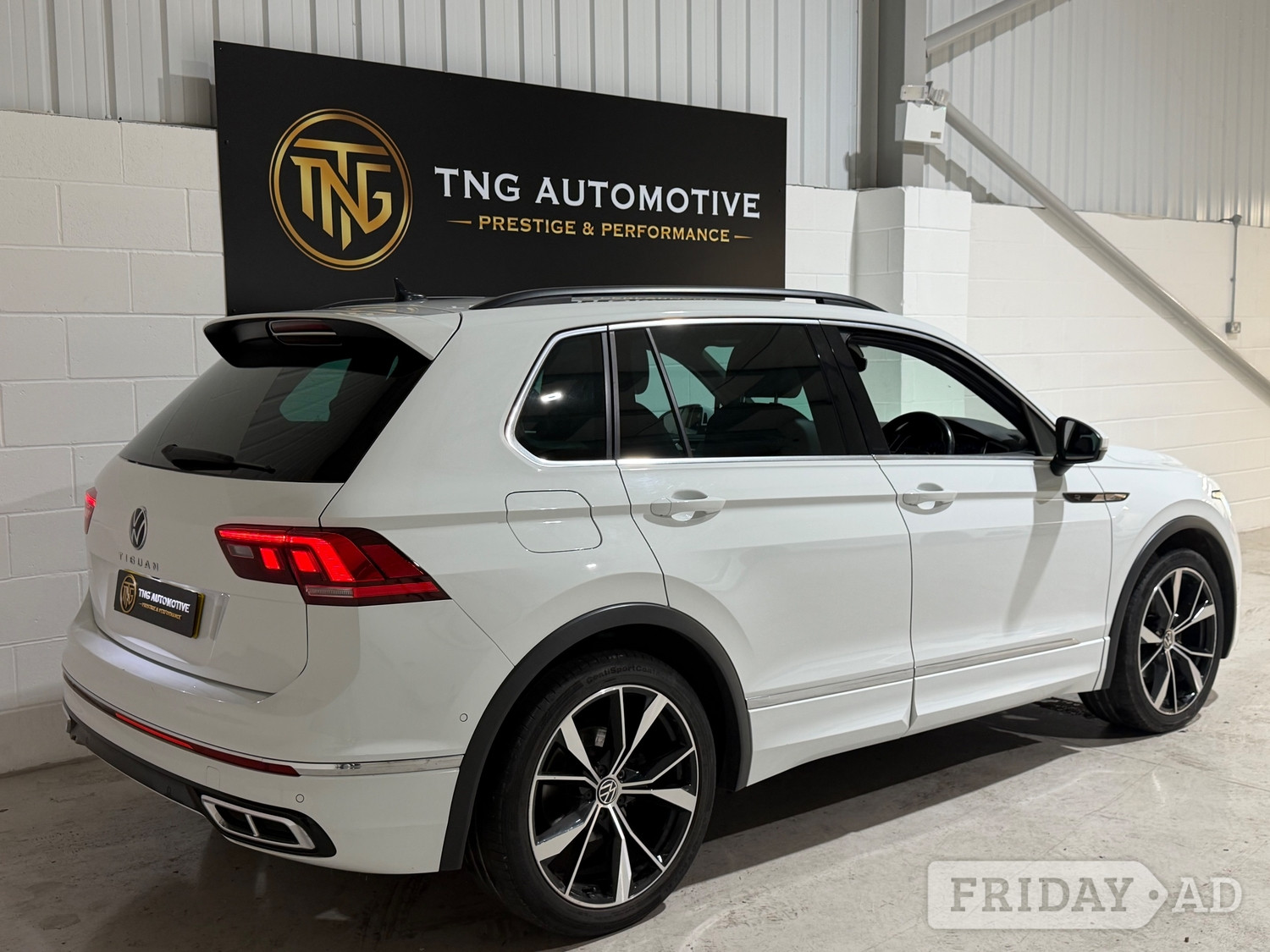 Volkswagen Tiguan 2021 - Cars in Croydon