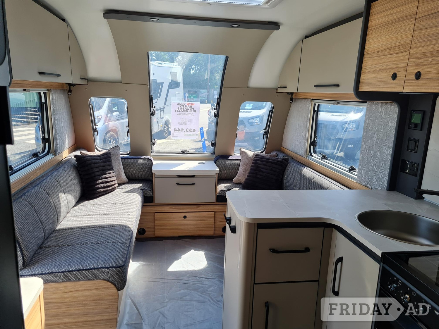 Bailey Pegasus Black Edition Amalfi Highbridge