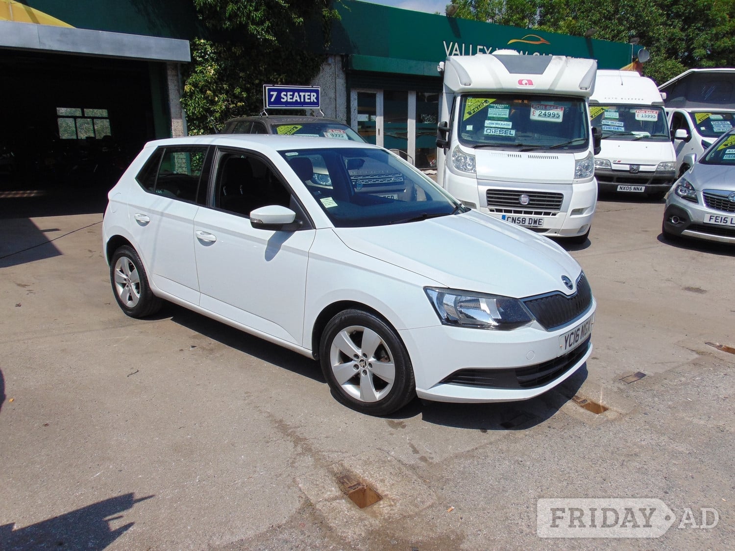 Skoda Fabia 2016 in Keighley