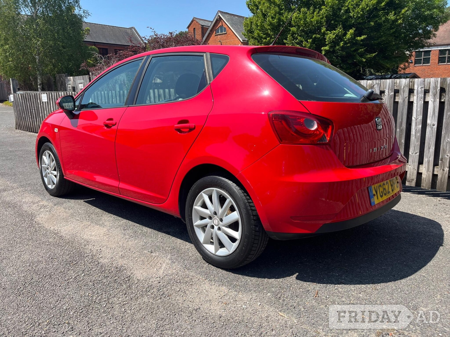 [ berth ]SEAT Ibiza