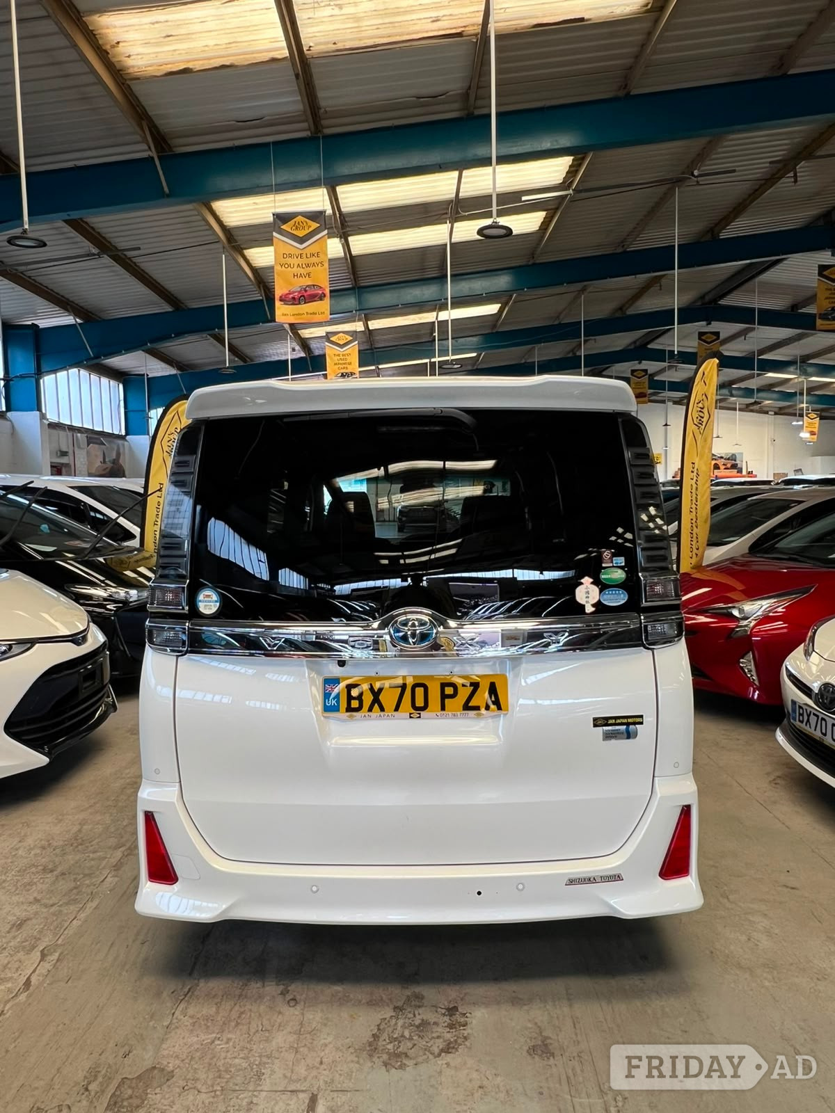 [ berth ]Toyota Voxy