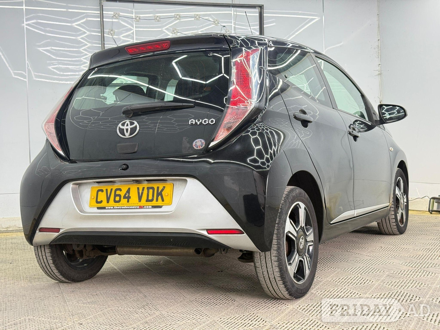 Toyota Aygo 2015 - Cars