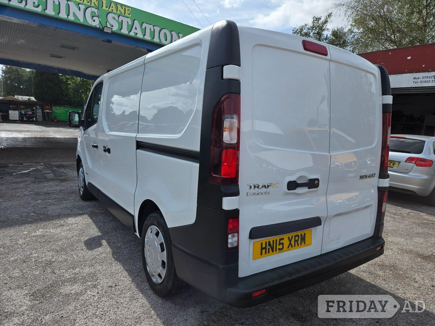 Renault Trafic 2015 - Vans & Commercial Vehicles