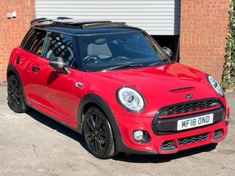 Mini Hatch 2018