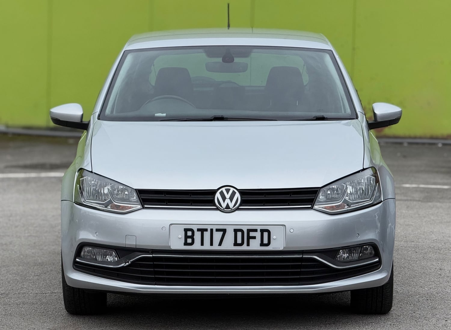 [ berth ]Volkswagen Polo