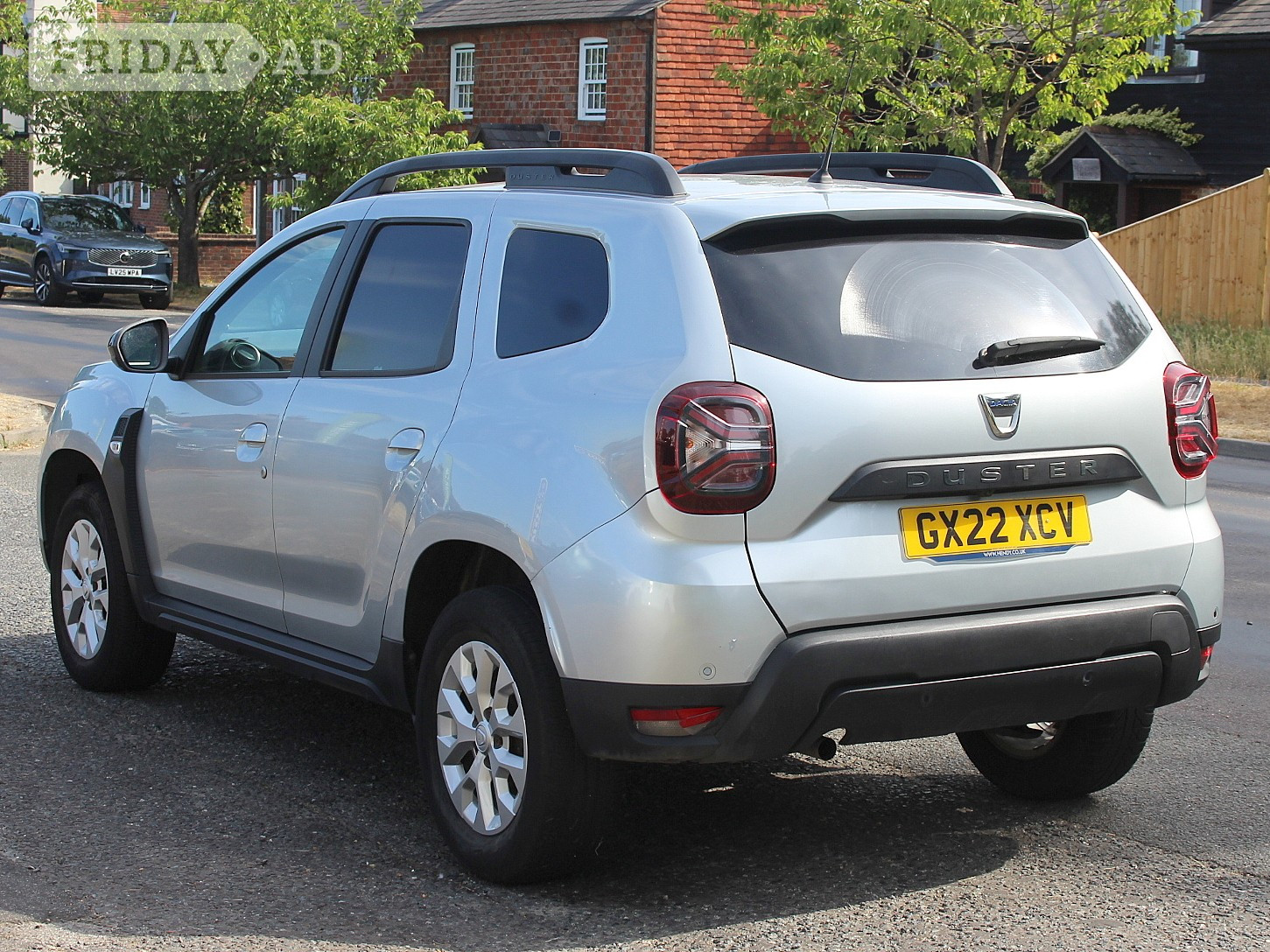[ berth ]Dacia Duster