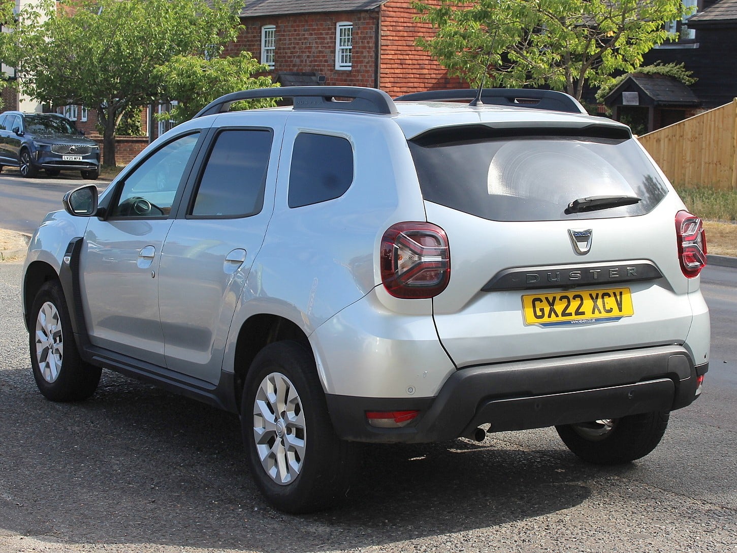 [ berth ]Dacia Duster
