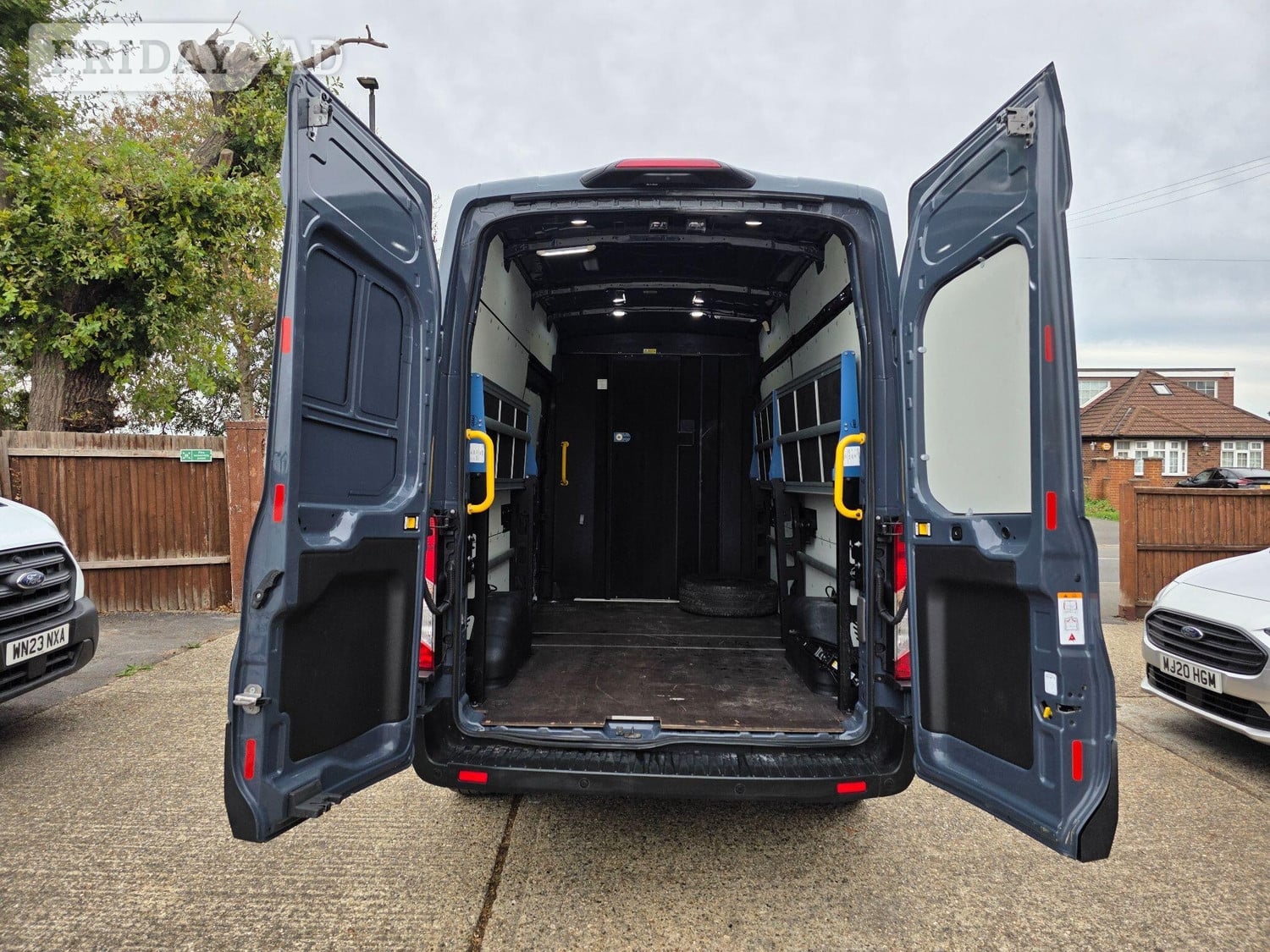 Ford Transit 2021 - Vans & Commercial Vehicles
