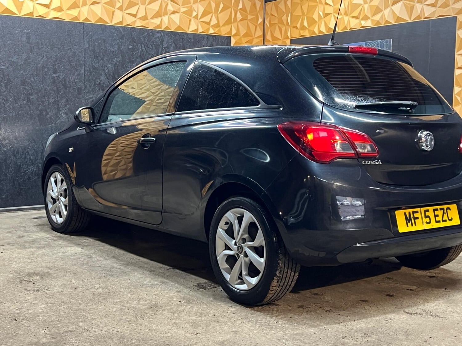 Vauxhall Corsa 2015 - Cars in Halifax