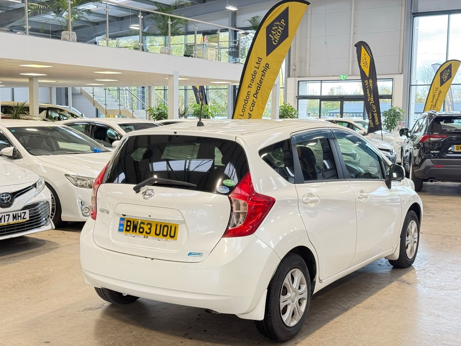 [ berth ]Nissan Note